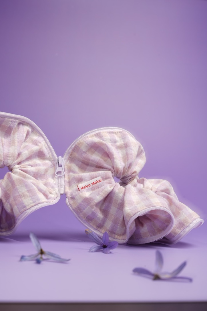 Twin-loop scrunchies